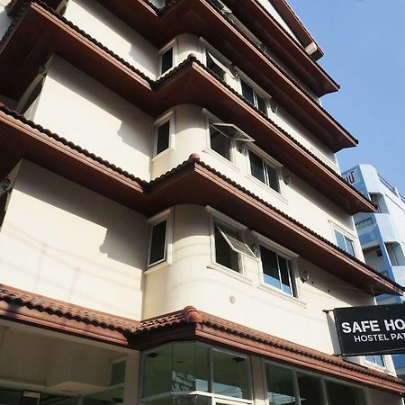 Safe House Hostel Patong Luaran gambar
